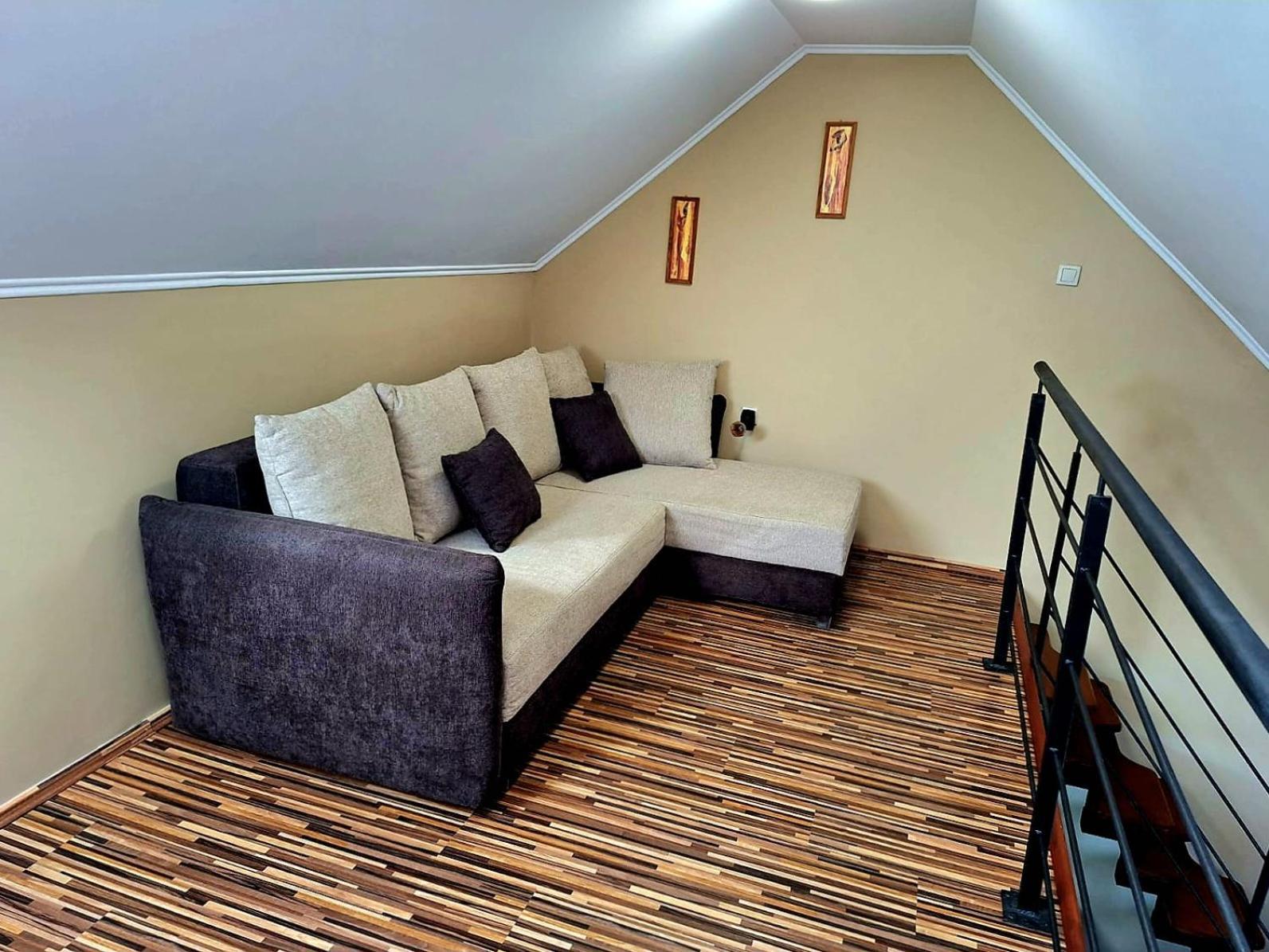 Angyal Apartman גיולה מראה חיצוני תמונה