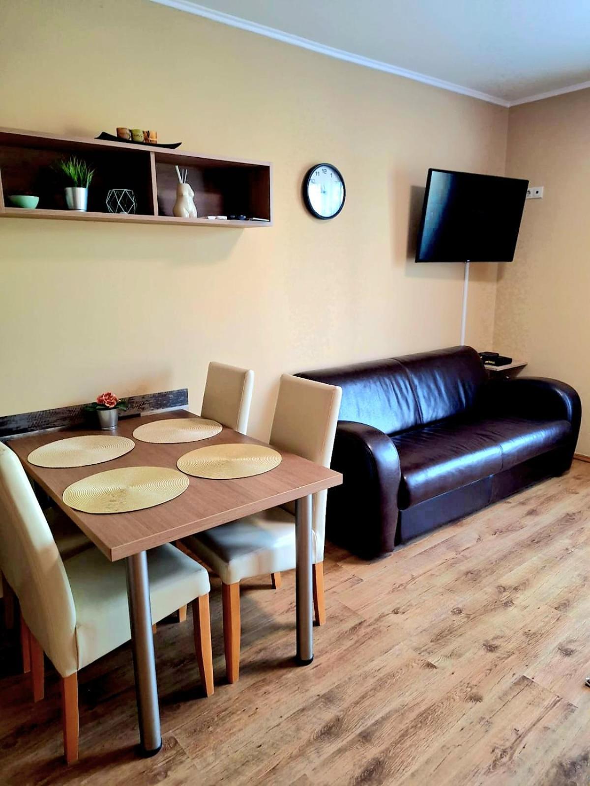 Angyal Apartman גיולה מראה חיצוני תמונה