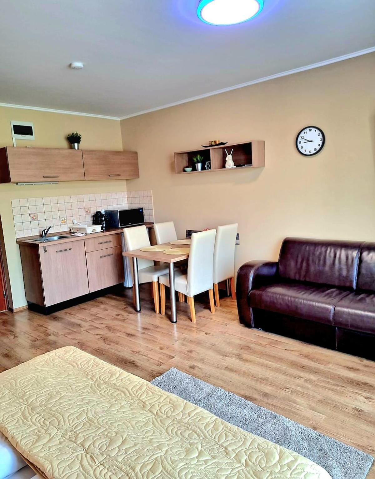 Angyal Apartman גיולה מראה חיצוני תמונה